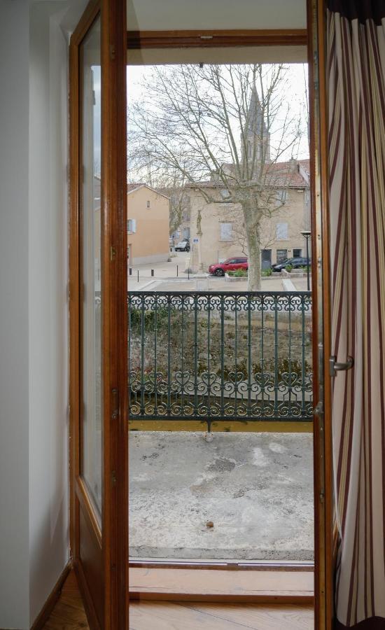Auberge Du Vieux Pont برينيا المظهر الخارجي الصورة