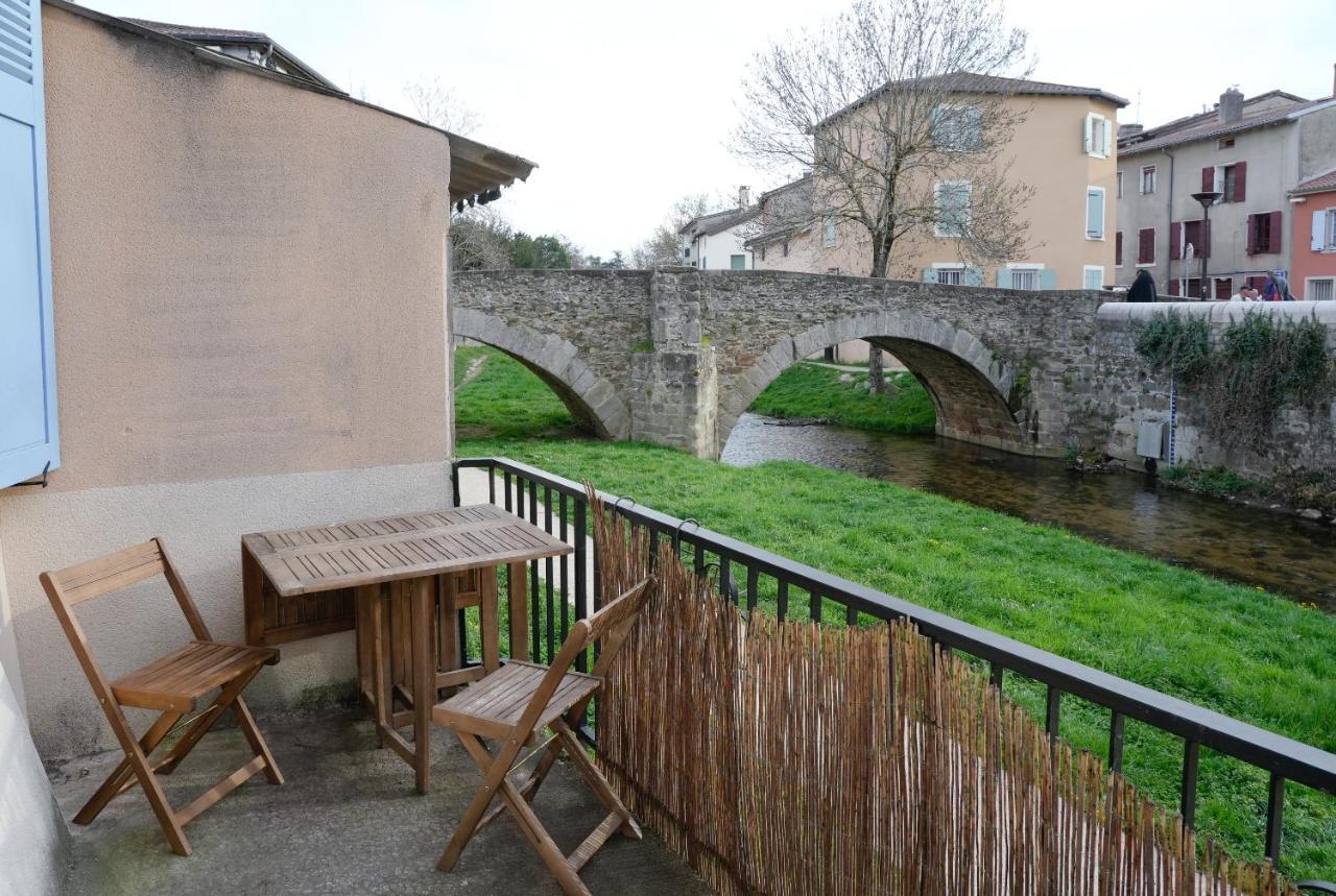 Auberge Du Vieux Pont برينيا المظهر الخارجي الصورة